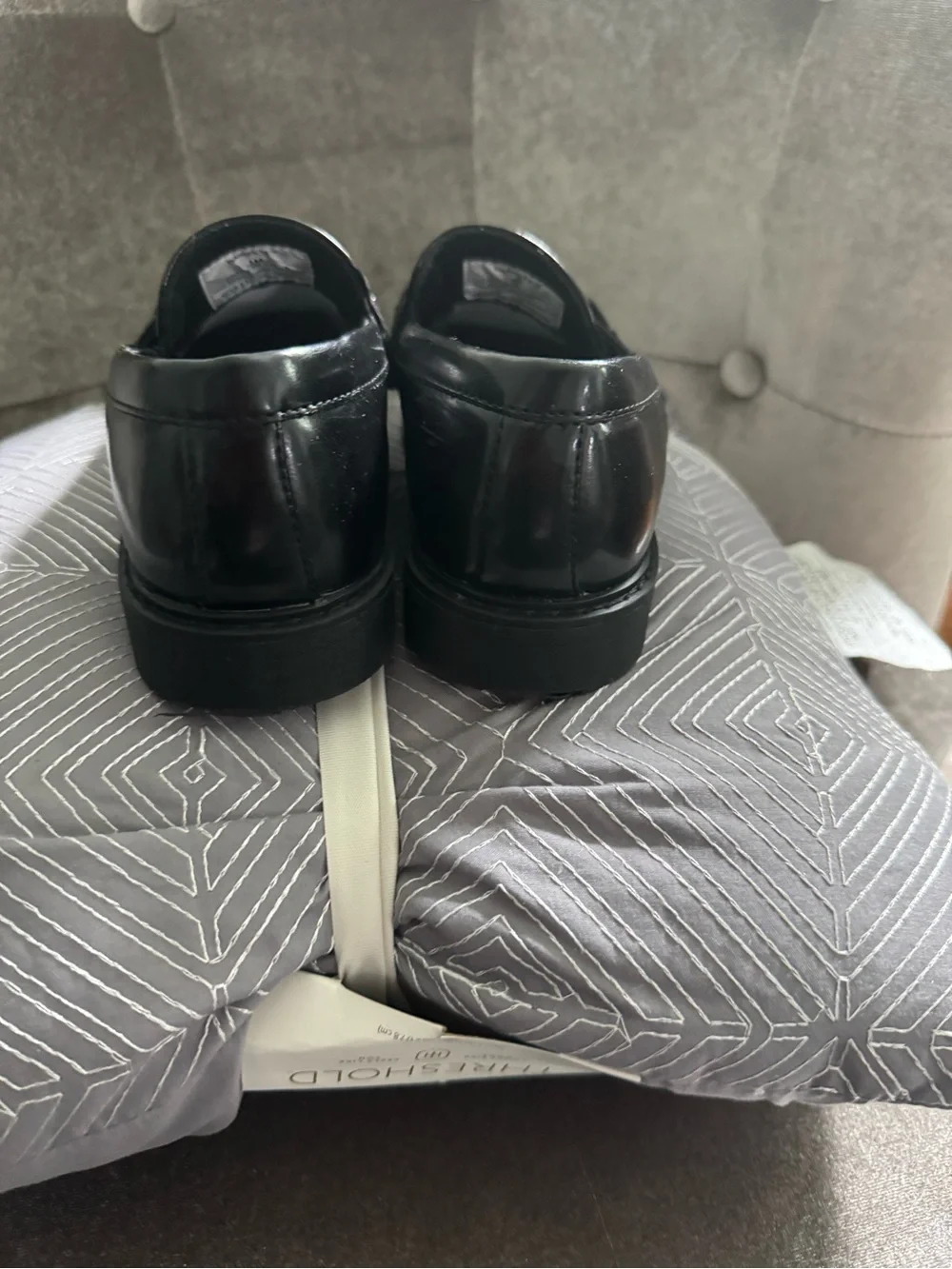 N/A classic black